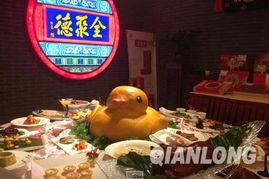 吃瓜爆料小黄鸭图片,娱乐圈幕后真相大揭秘