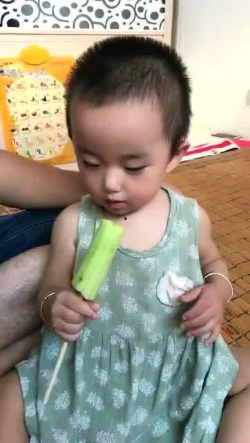 吃瓜爆料找秃崽,秃崽神秘面纱揭开，真相令人咋舌