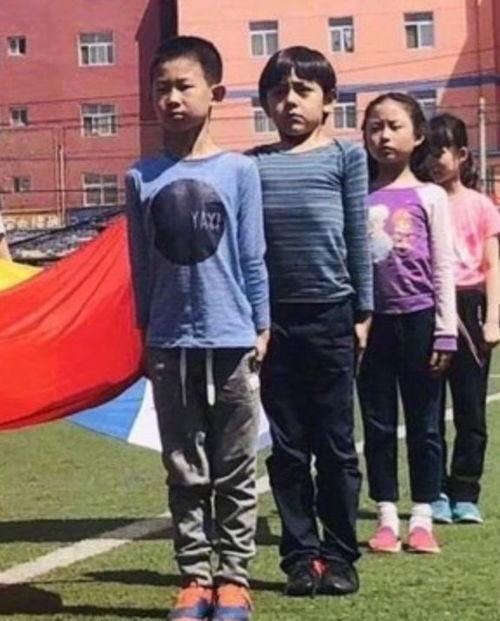 热心的朝阳观众今日吃瓜,揭秘娱乐圈最新热点