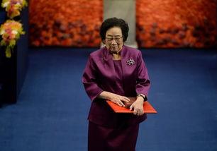 周一爆料吃瓜,娱乐圈惊天大瓜，真相即将揭晓！