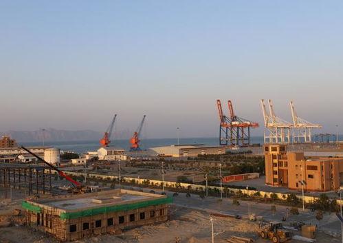 今日瓜德尔港,中巴经济走廊的璀璨明珠，助力“一带一路”建设新篇章”